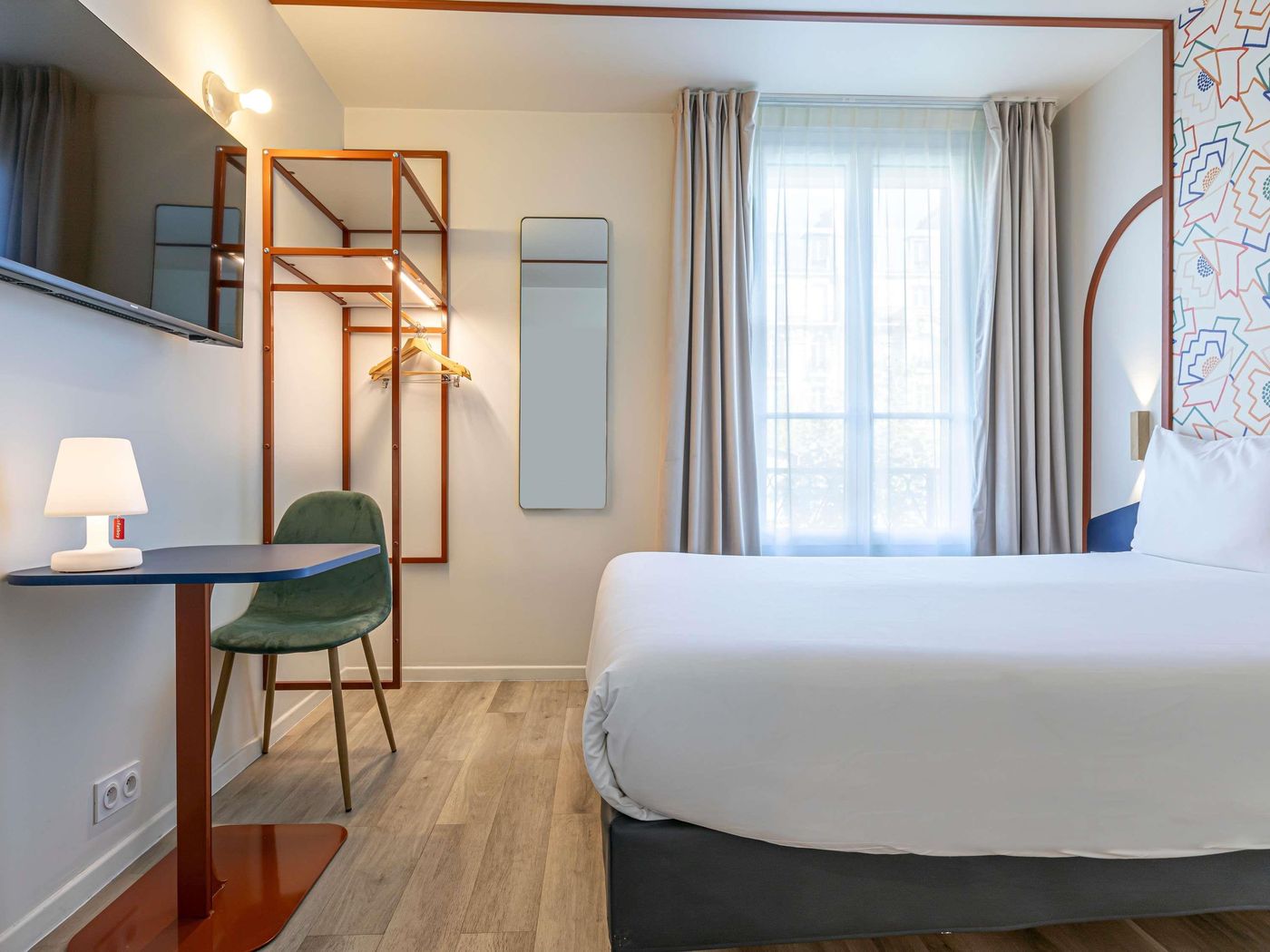 Ibis-Styles-Paris-Cambronne-Room-5
