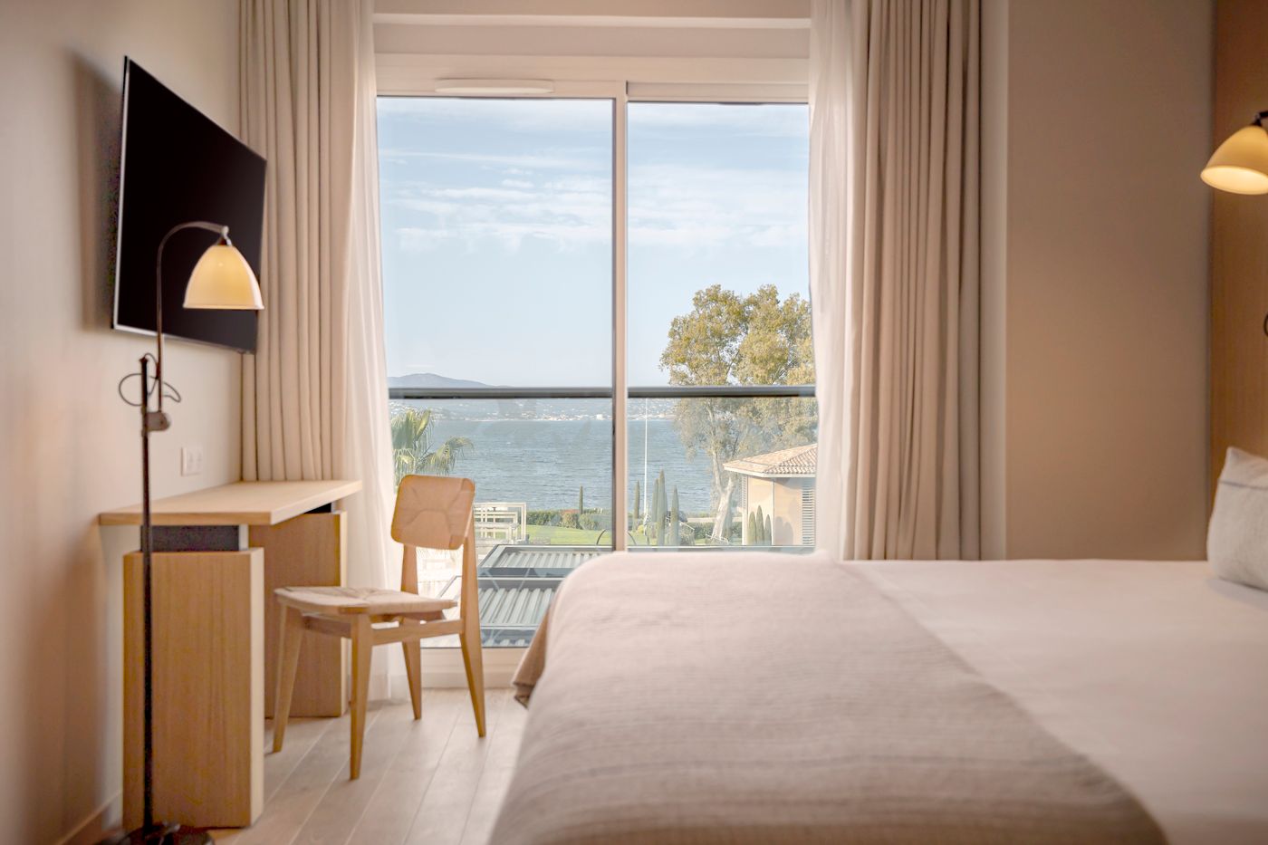 Kube-Hotel-St-Tropez-Room-74