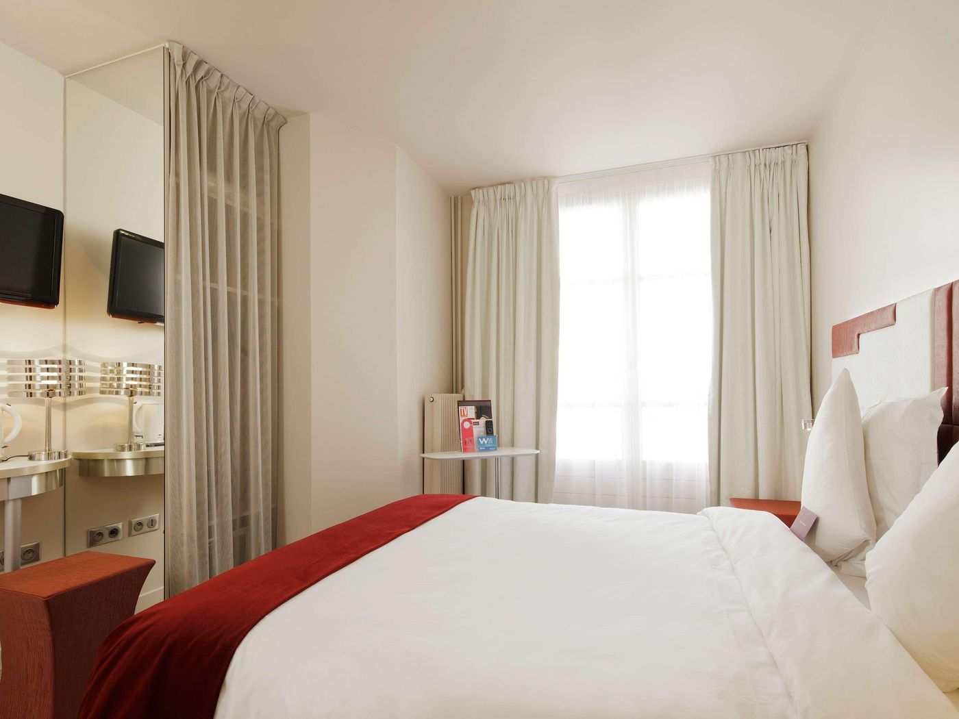 Mercure-Paris-Opera-Faubourg-Montmartre-Room-26