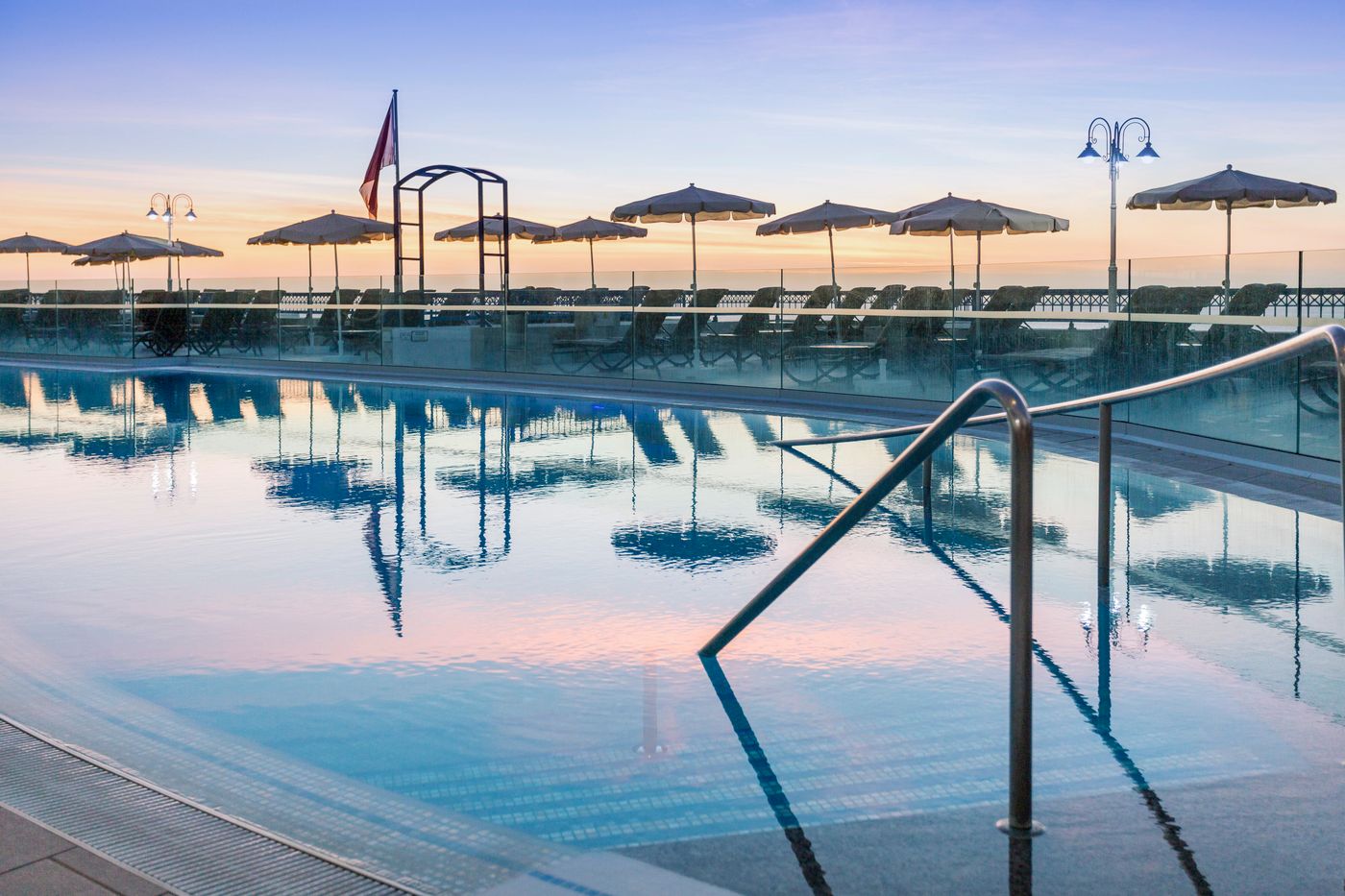 Club-Cala-Blanca-Pool-5