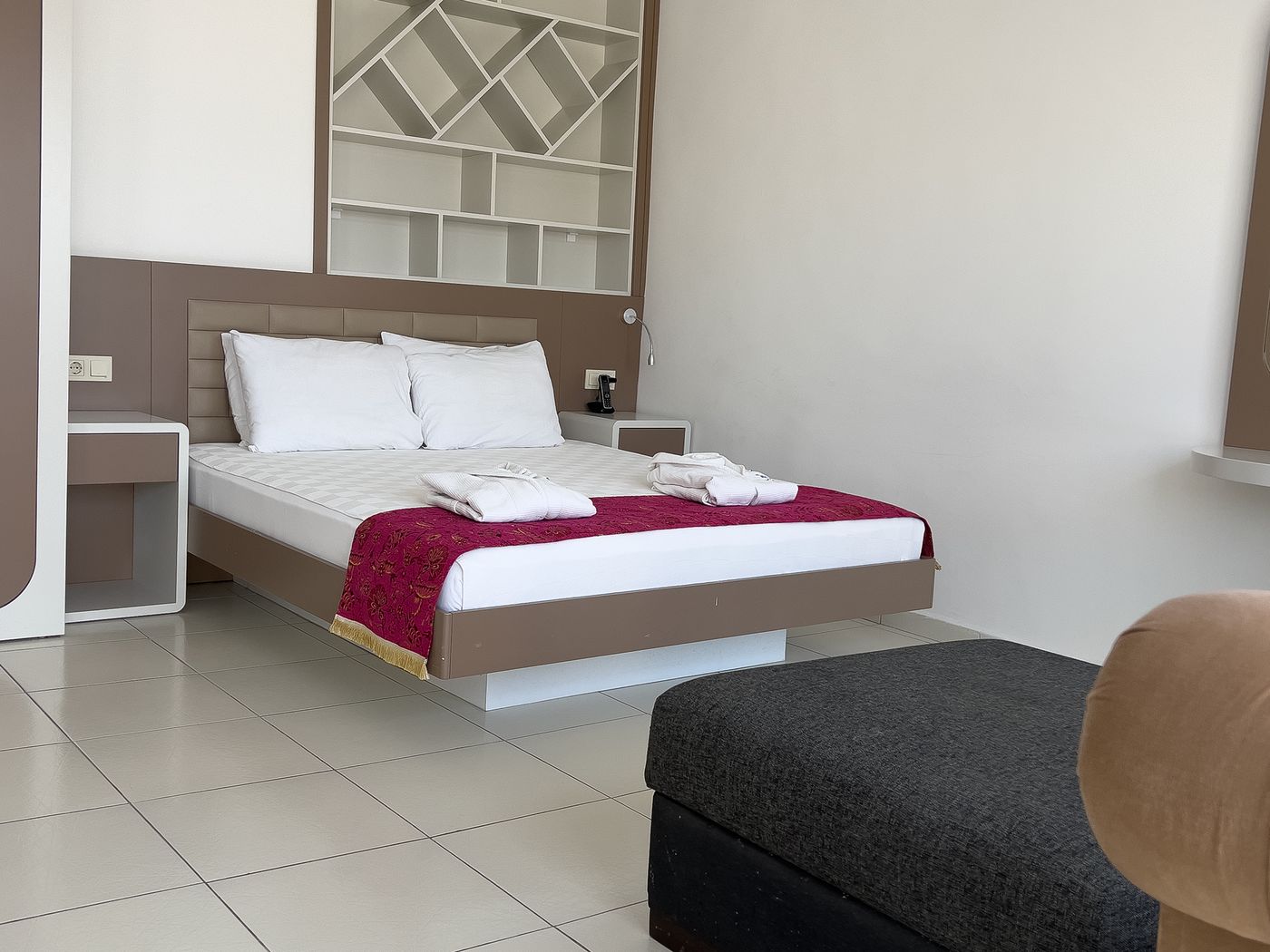 Puding-Hotel-Room-32