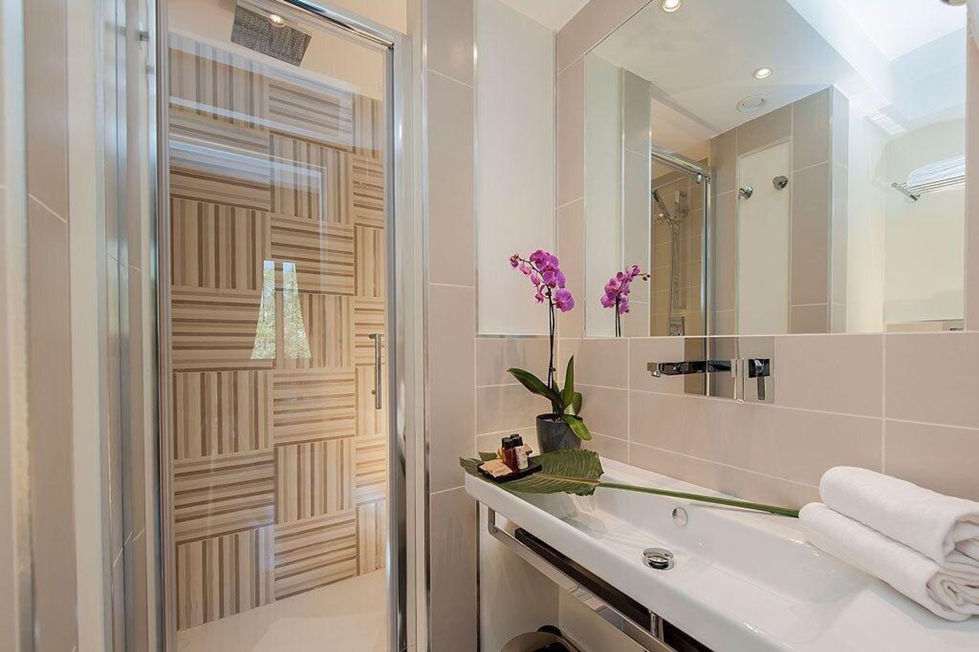 Dve-Suite-Rome-Room-26