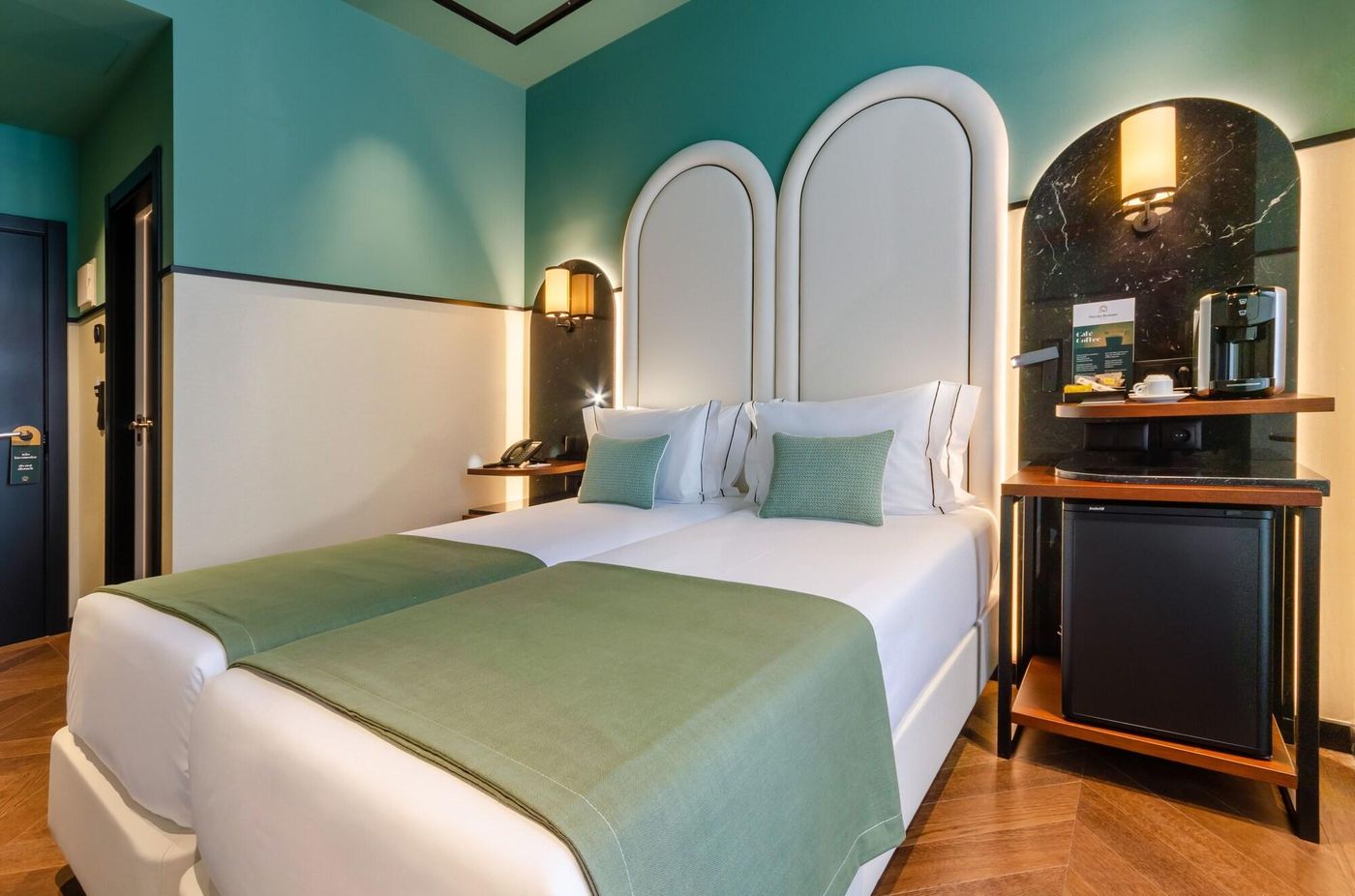 Nicola-Rossio-Hotel-Room-11