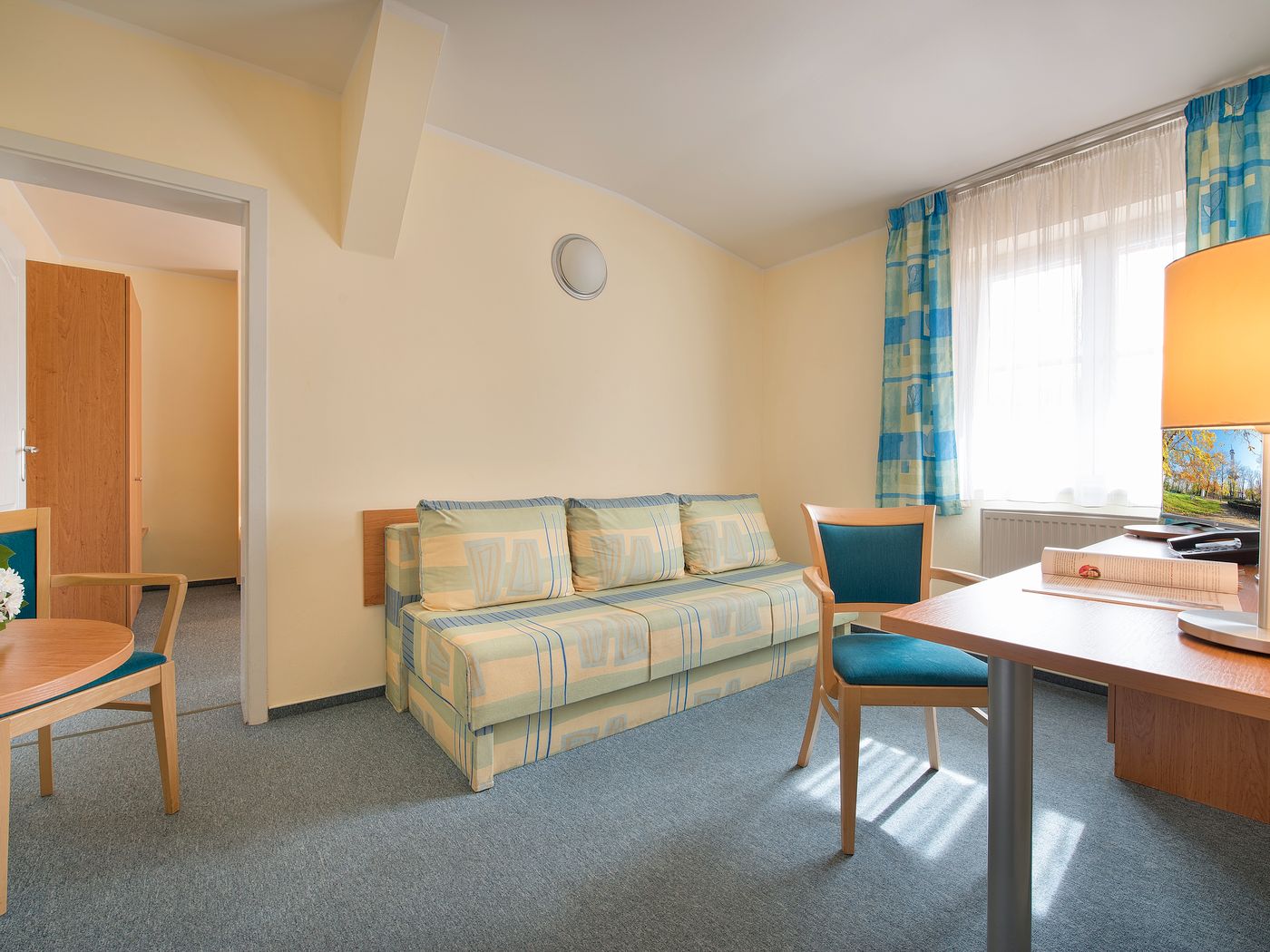 EA-Hotel-Tosca-Room-19