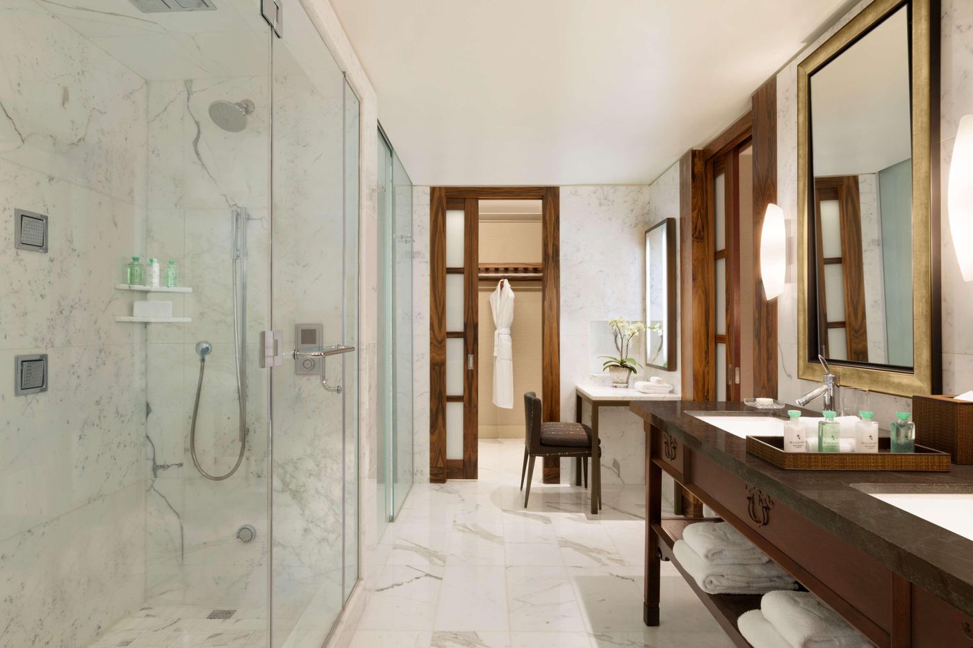 Shangri-La-Vancouver-Room-52