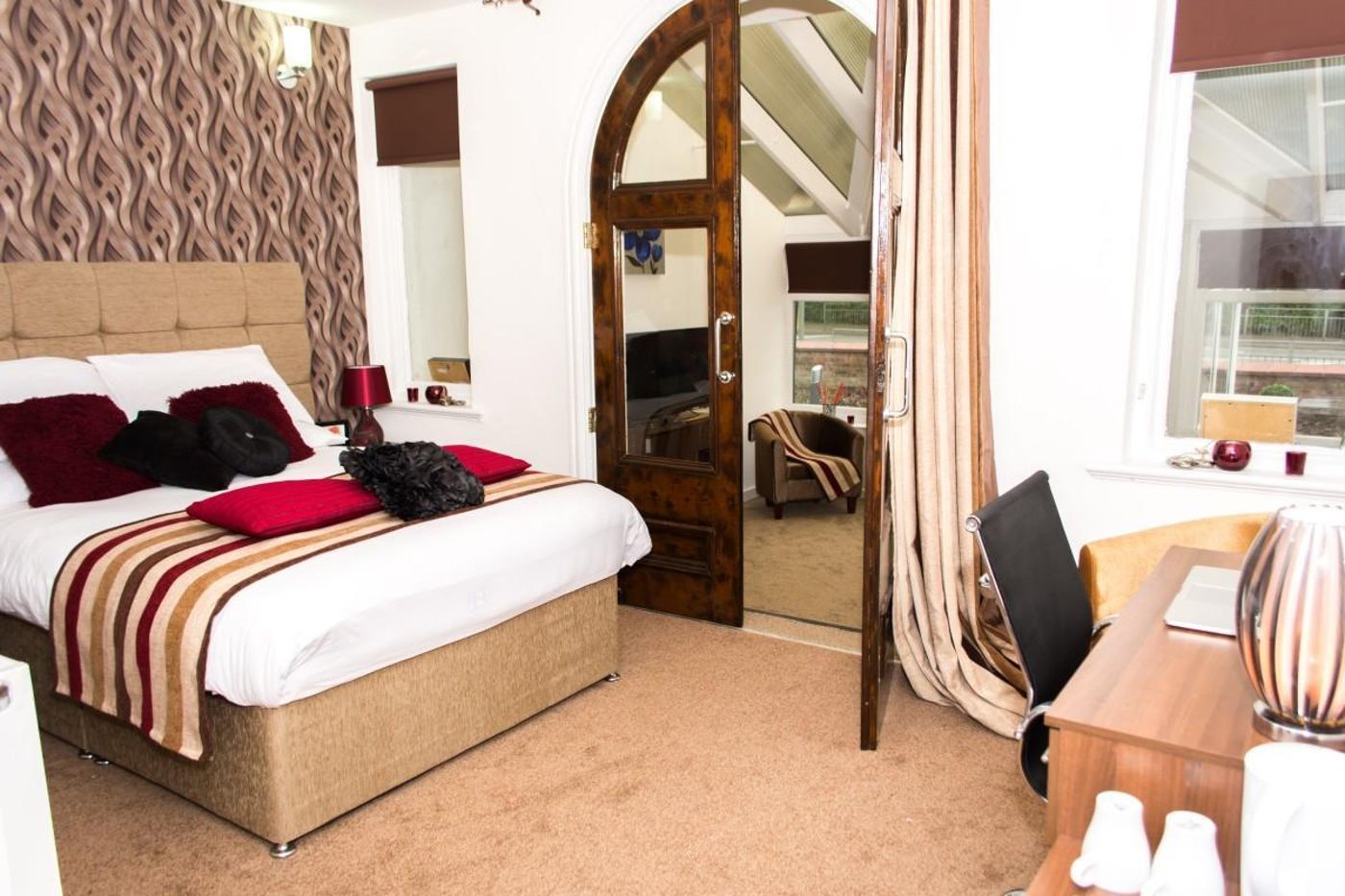 Trivelles Mayfair-United Kingdom-STOCKPORT-General view-1