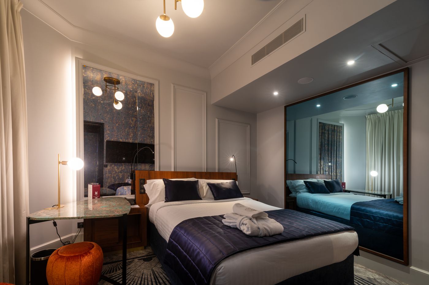 M-Social-Hotel-Paris-Room-20