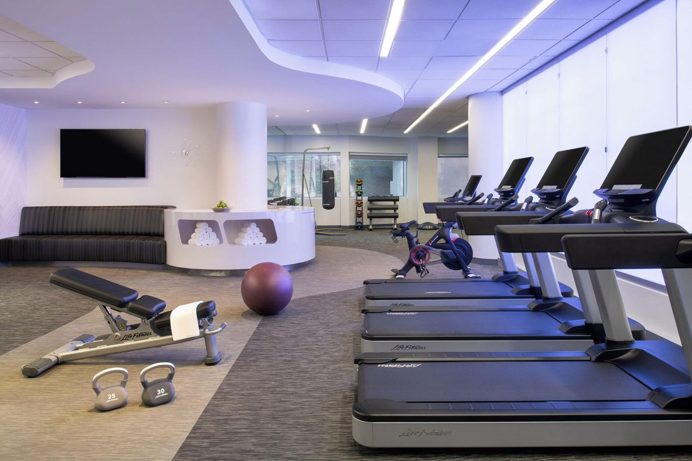 W-Hotel-Boston-Sports-and-Entertainment-84