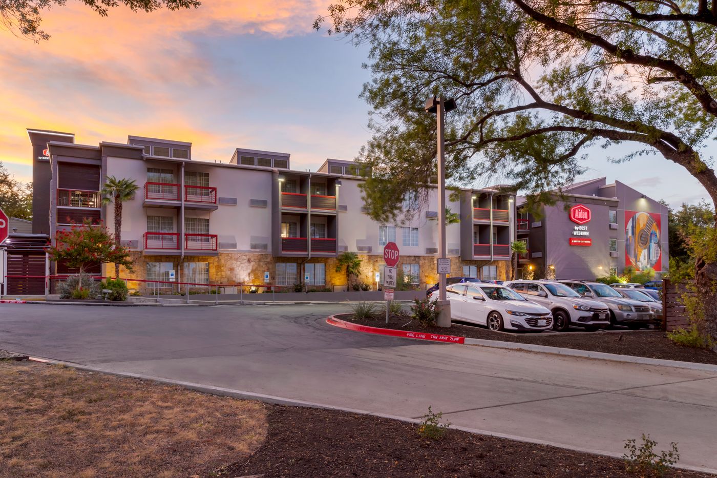 Aiden by Best Western Austin City Hotel-United States-Austin-General view-8