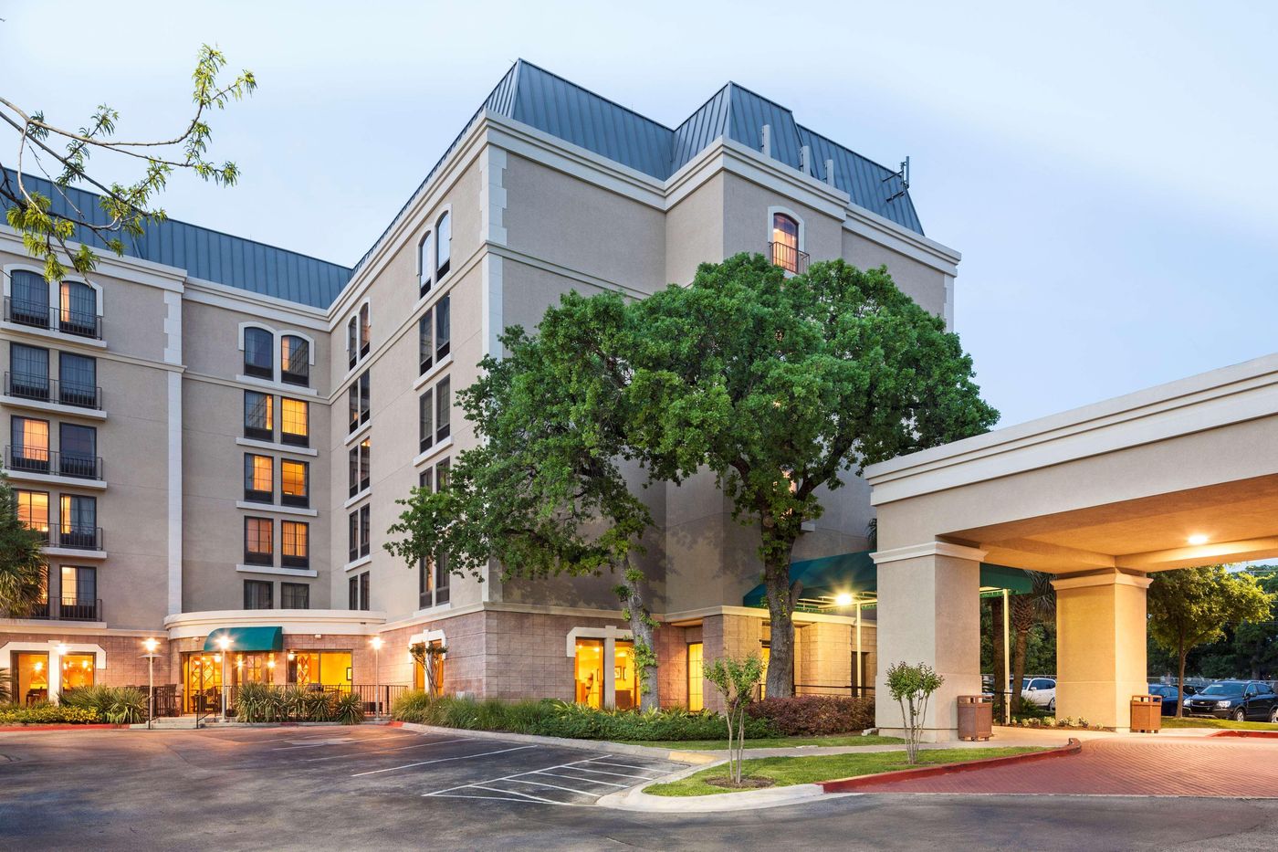 Doubletree Austin University Area-United States-AUSTIN-General view-1