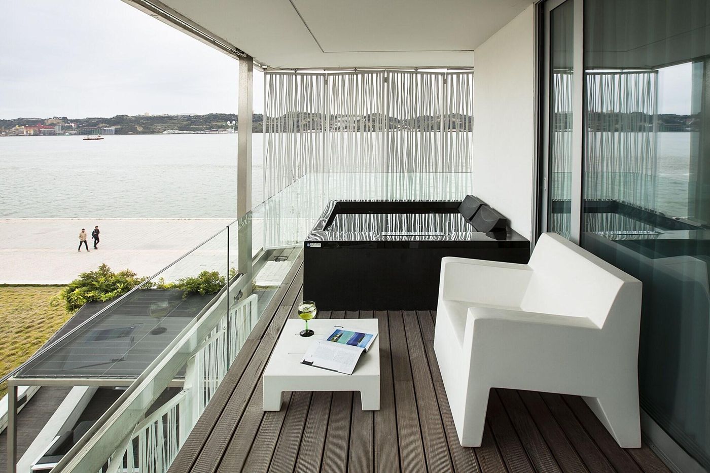 Altis-Belem-Hotel---Spa---Design-Hotels-Room-2