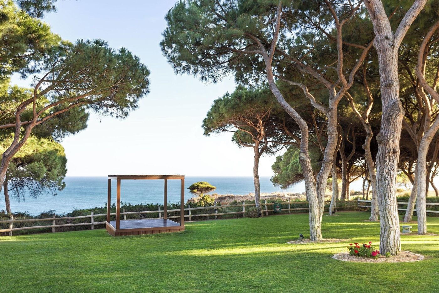 Pine-Cliffs-Residence-General-view-95