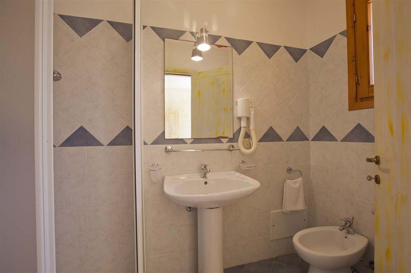 Hotel-Shardana-Room-16