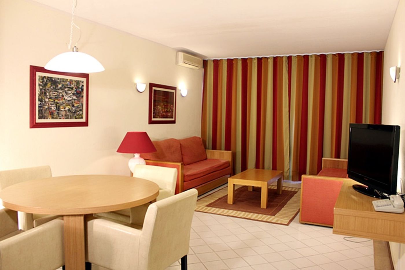 Cheerfulway-Acqua-Maris-Balaia-Room-13