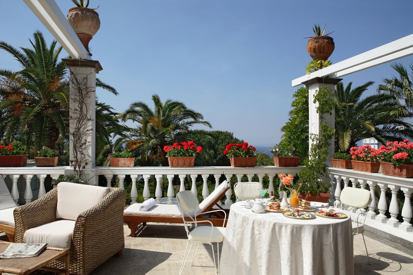 Grand-Hotel-Cocumella-Room-13