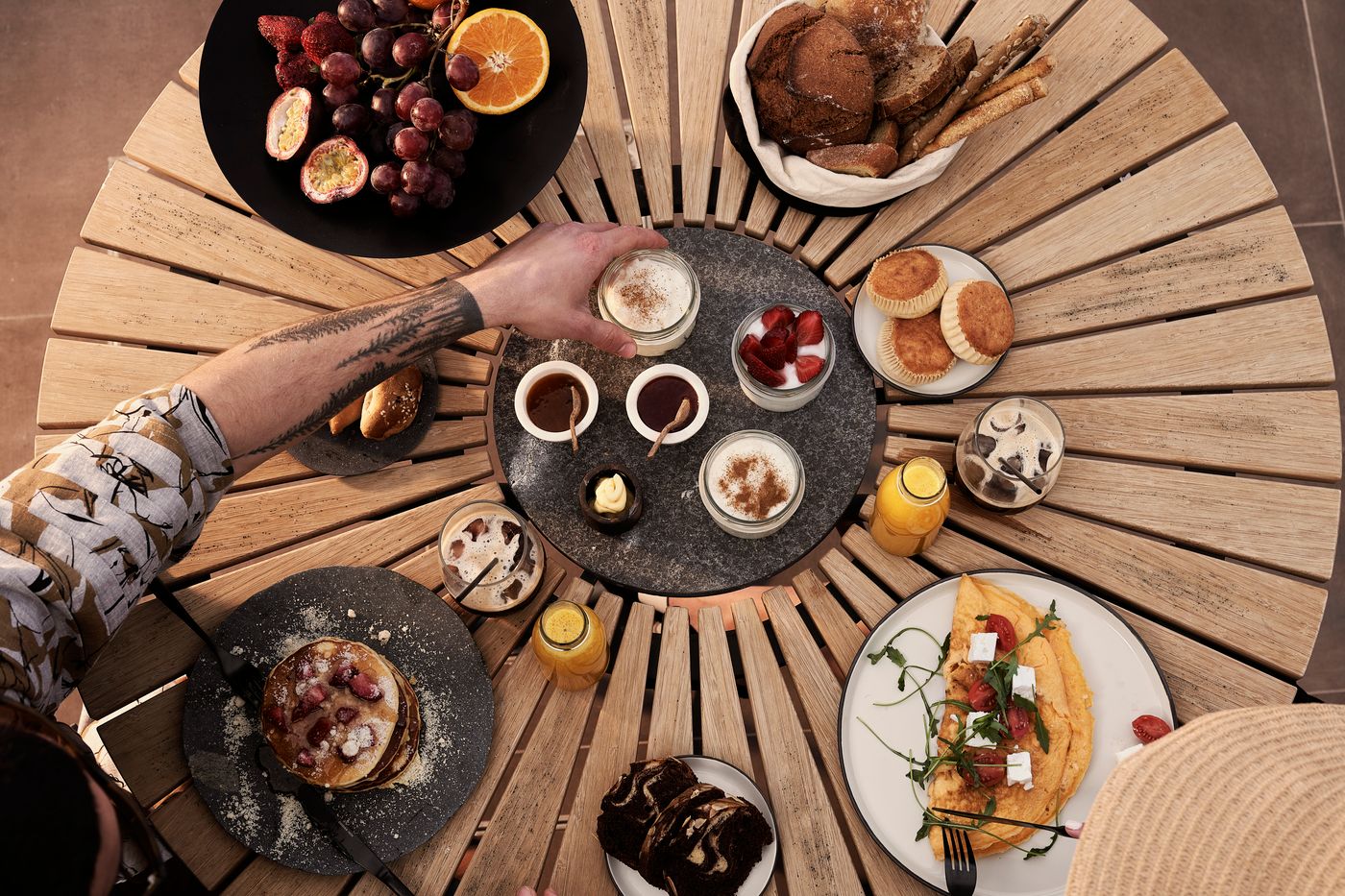 Apikia-Santorini-Room-25