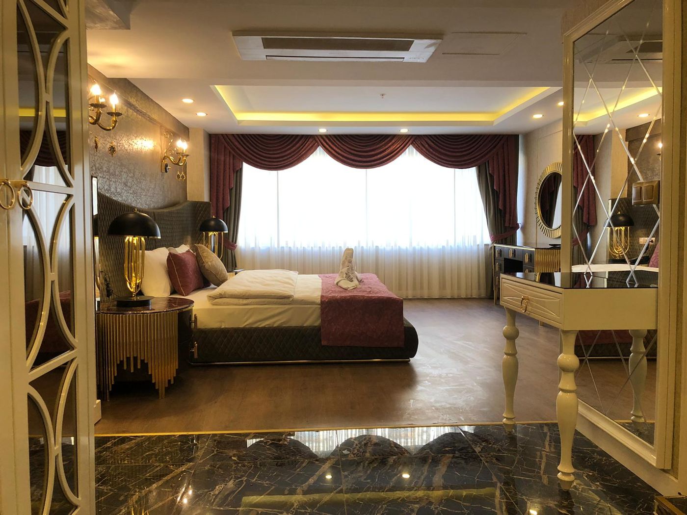 Burj-Al-Istanbul-Room-14