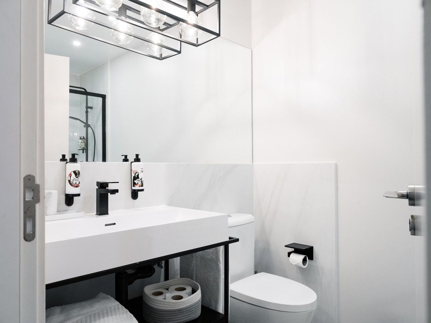 The-Art-Inn-Lisbon-Room-47