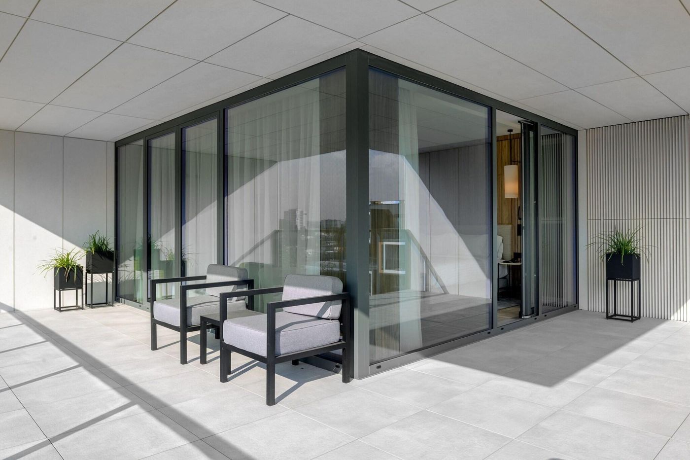 AC-Hotel-by-Marriott-Krakow-Room-21