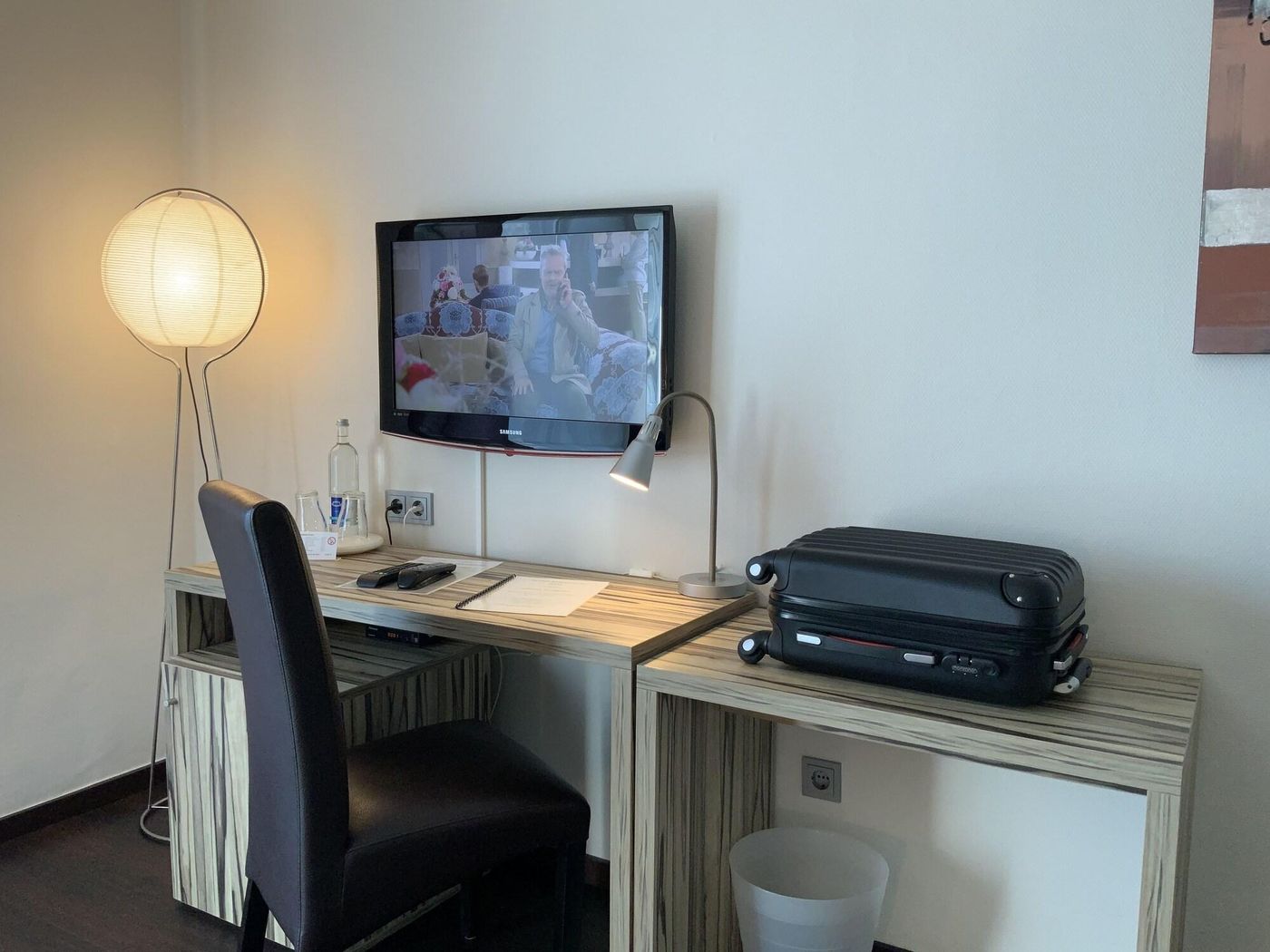 Designhotel Im Südfeld-Germany-KAMEN -Room-9