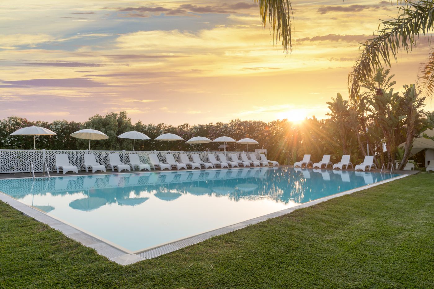 Kalaonda-Coutry-Resort-Pool-3