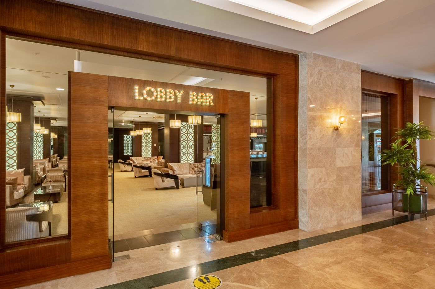 Megasaray-WestBeach-Antalya-Bar-53