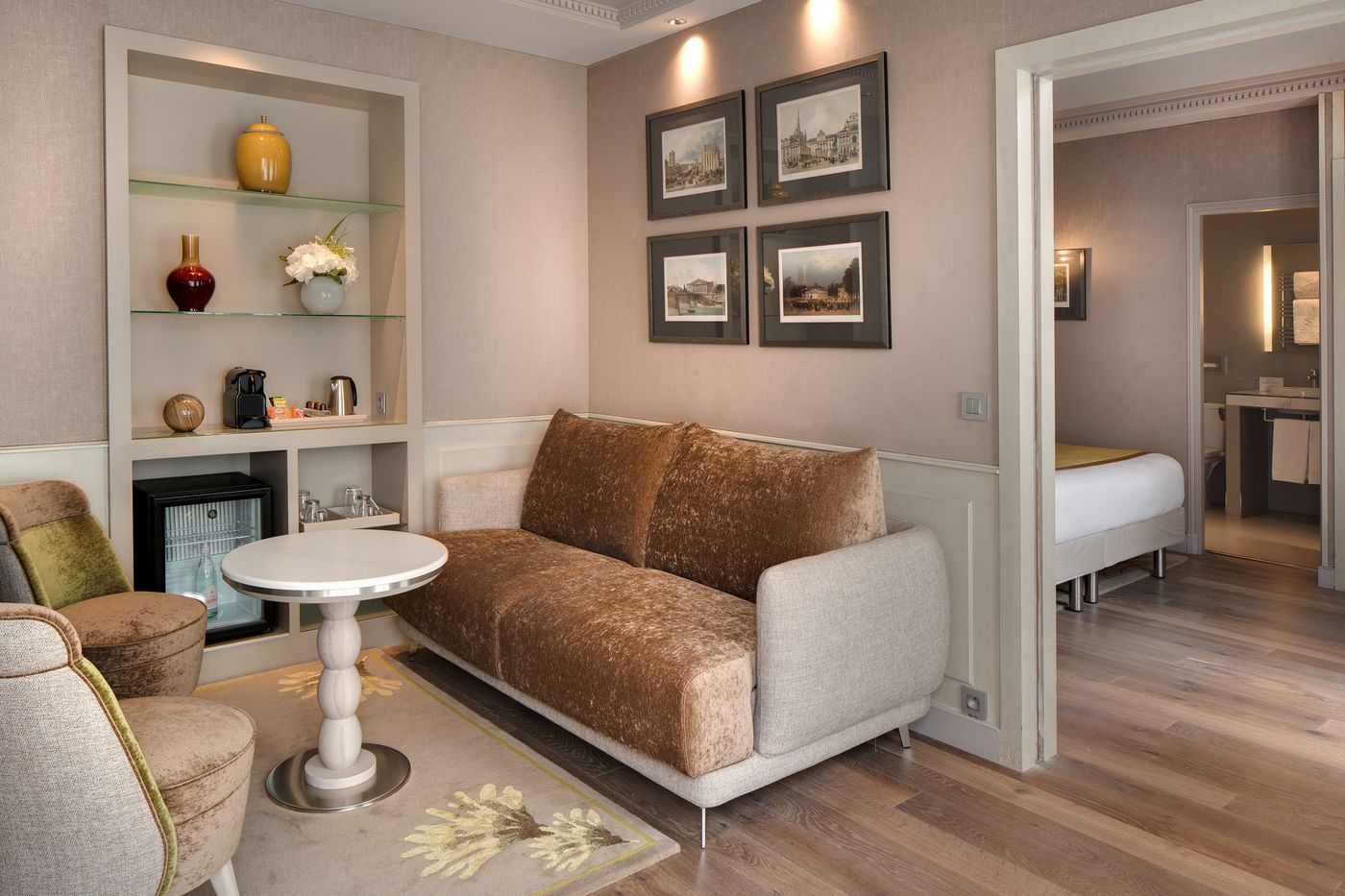 Rochester-Champs-Elysees-Room-47