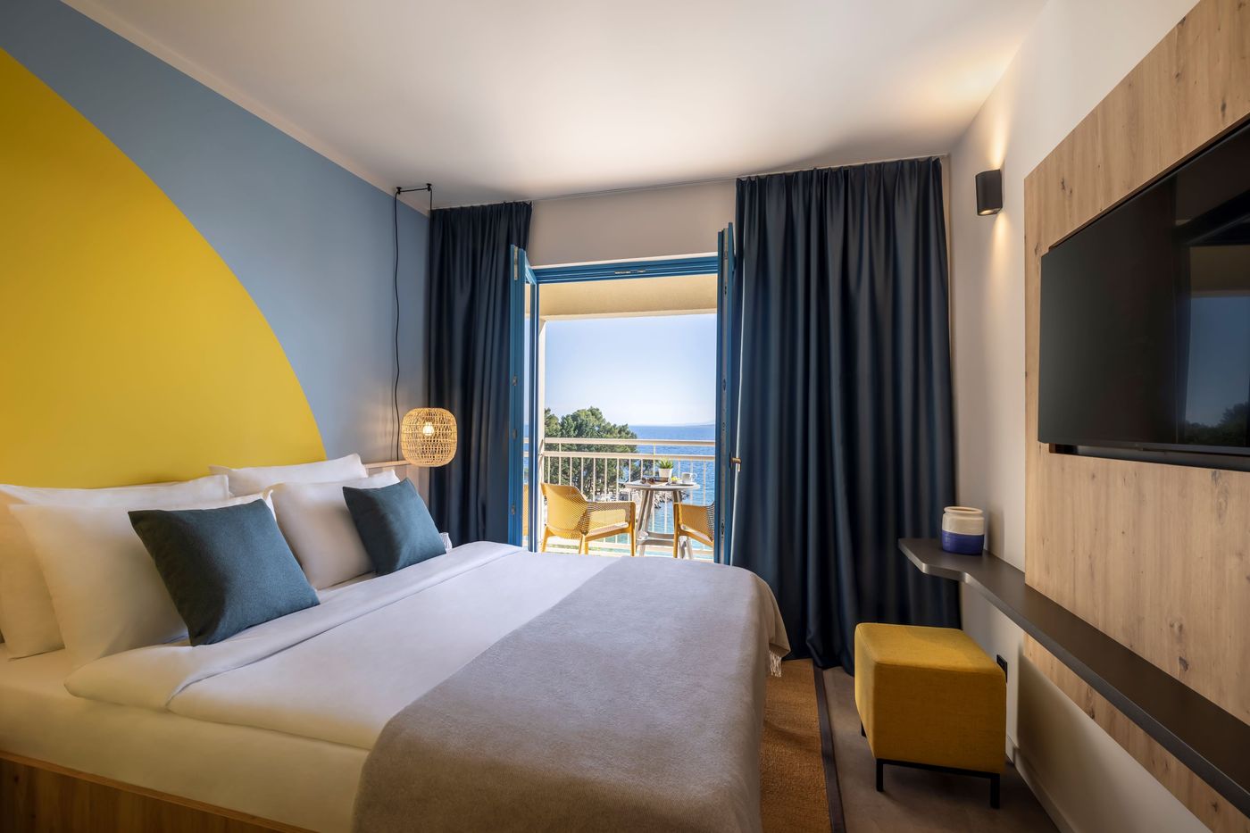 Hotel-Valamar-Koralj-Room-13