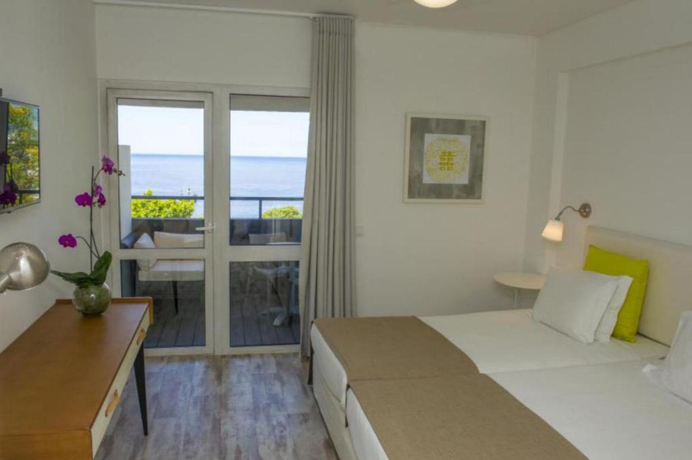 Dorisol-Florasol-Room-39