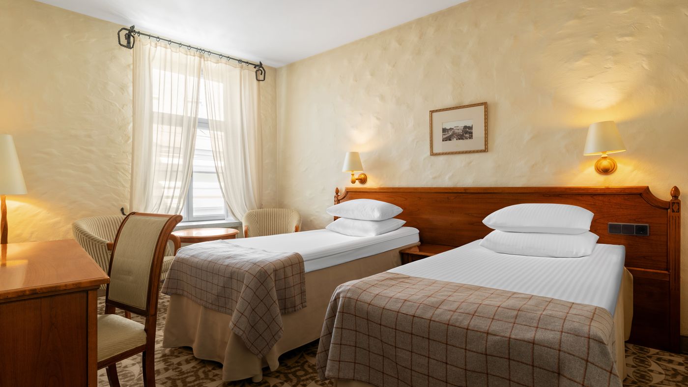 Rixwell-Collection-Savoy-Boutique-Hotel-Room-15