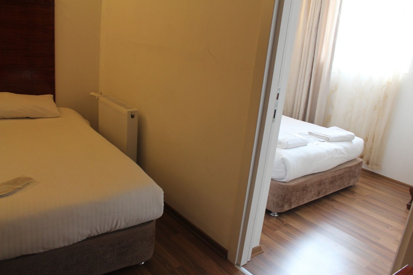 Istanbul-Holiday-Hotel-Room-26