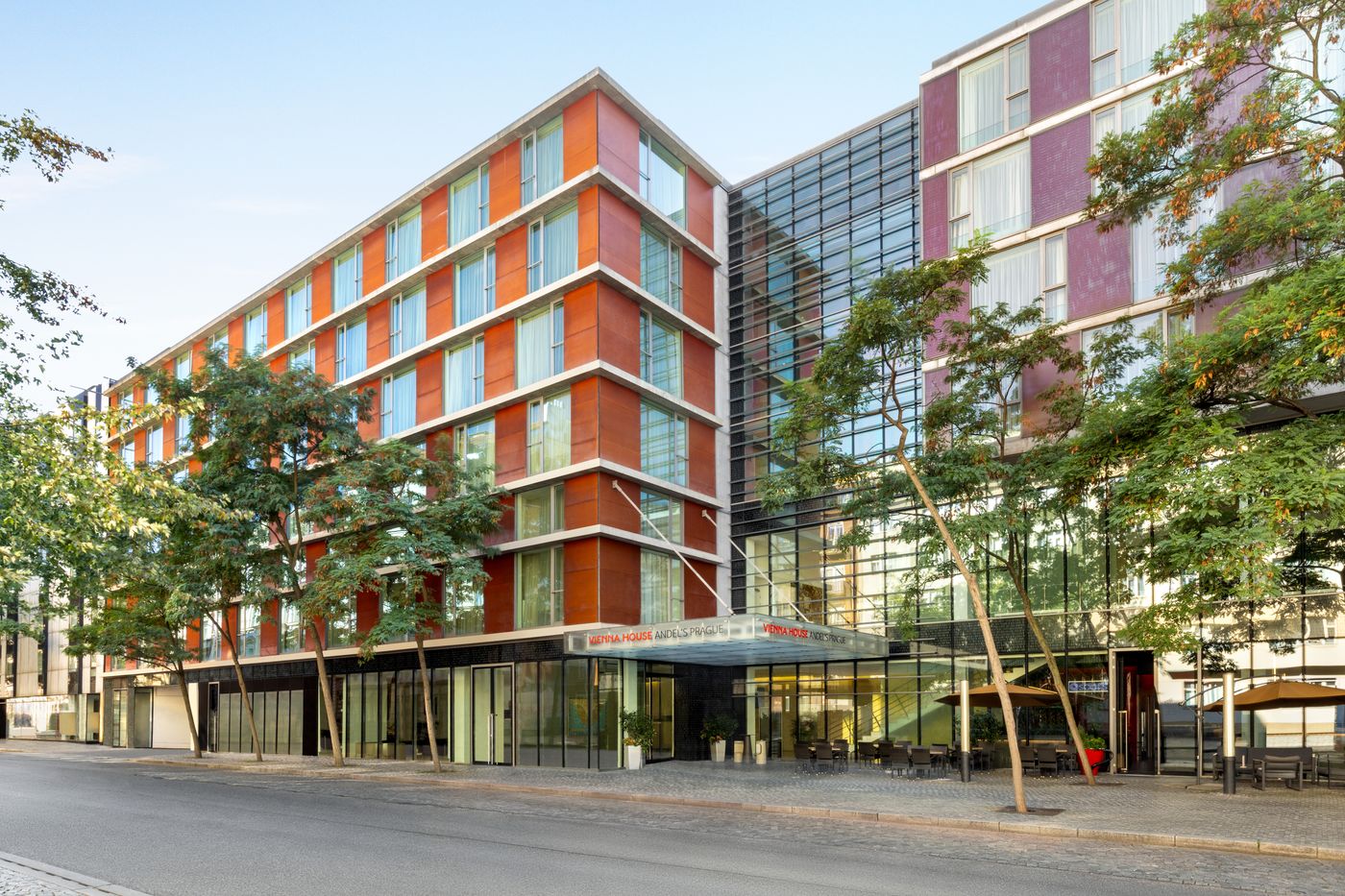 Vienna-House-by-Wyndham-Andels-Prague-General-view-2