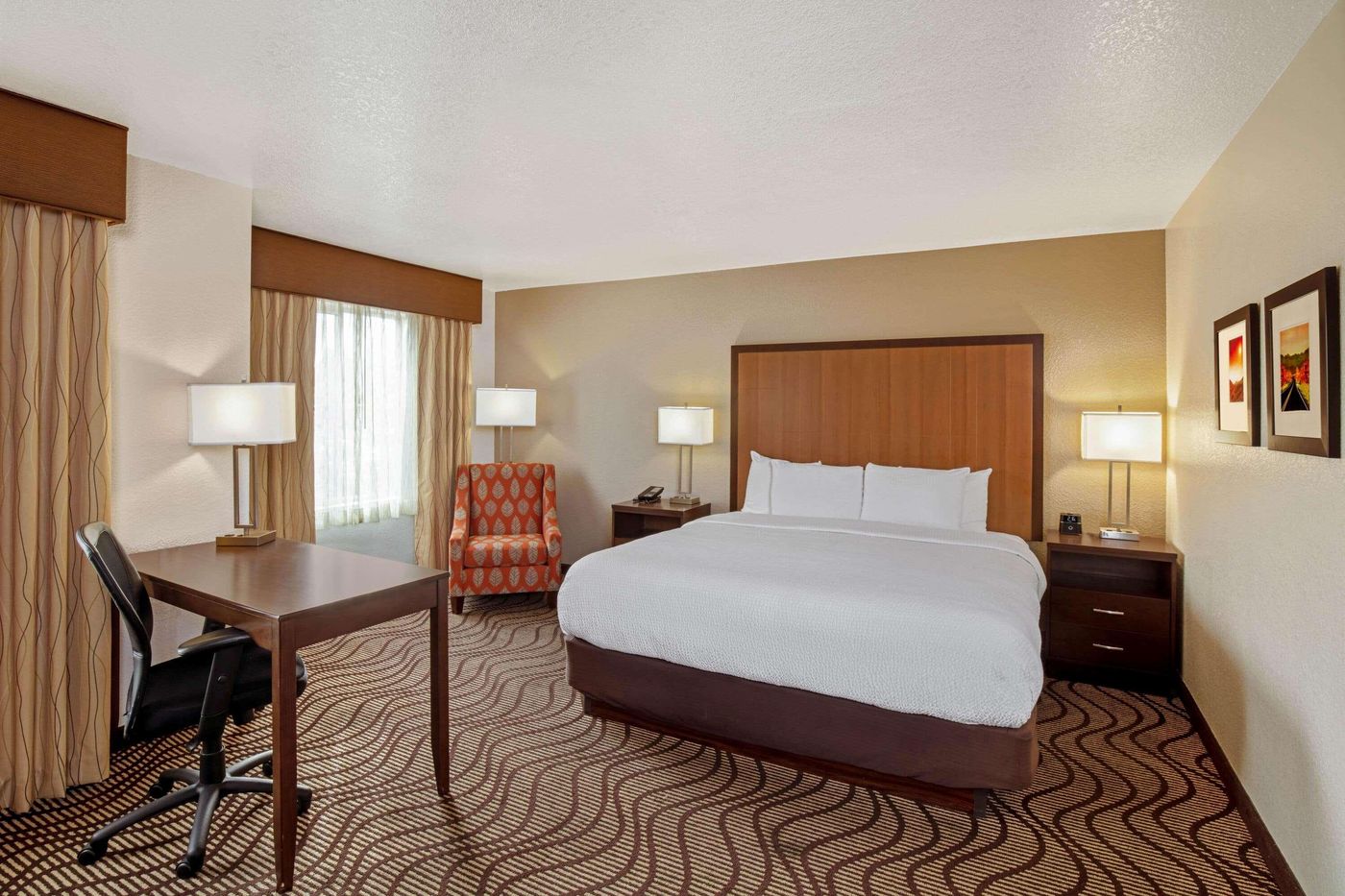 La Quinta Las Vegas Redrock-United States-LAS VEGAS-Room-9