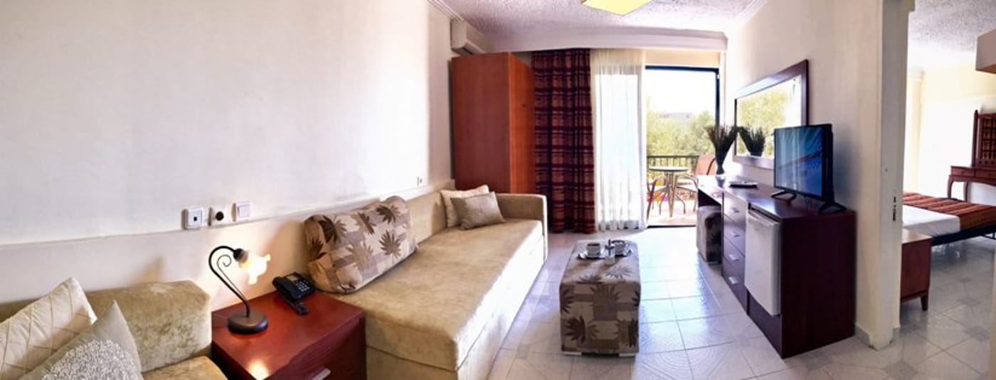 Village-Mare-Room-33