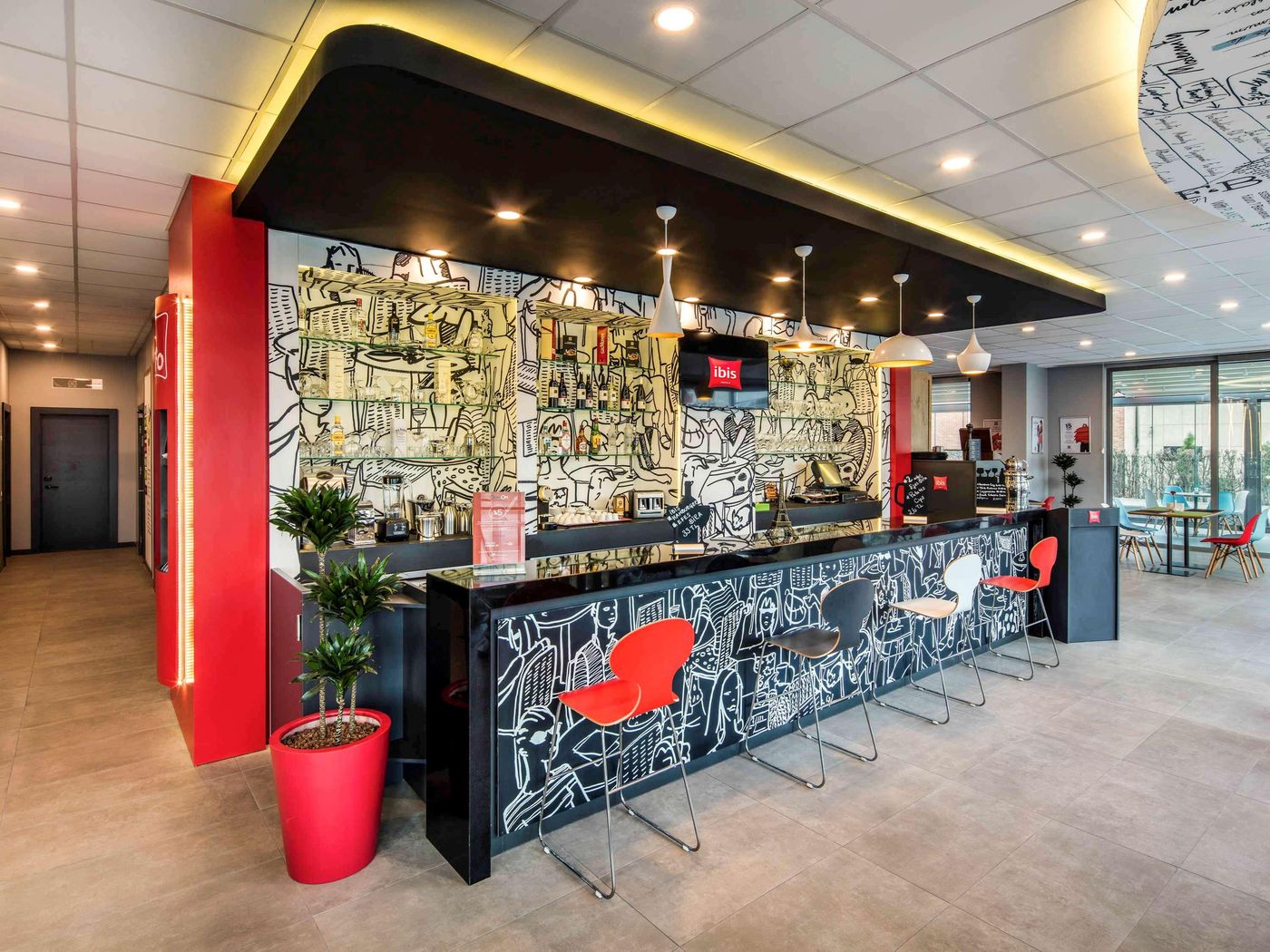 ibis Istanbul West-Turkey-ISTANBUL-Bar-10