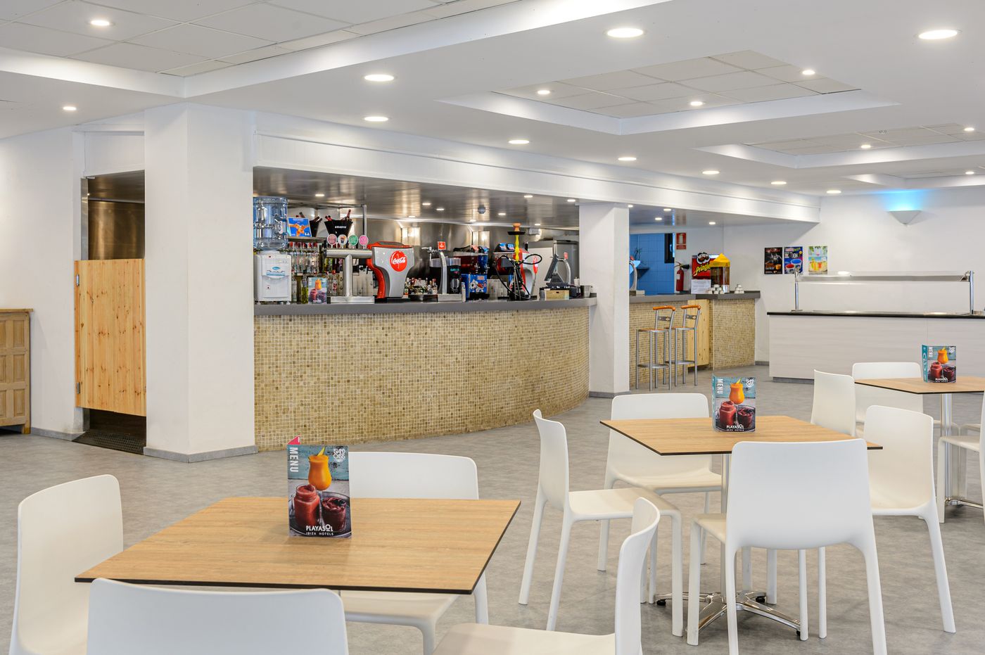 Apartamentos-Playasol-Riviera-Bar-34