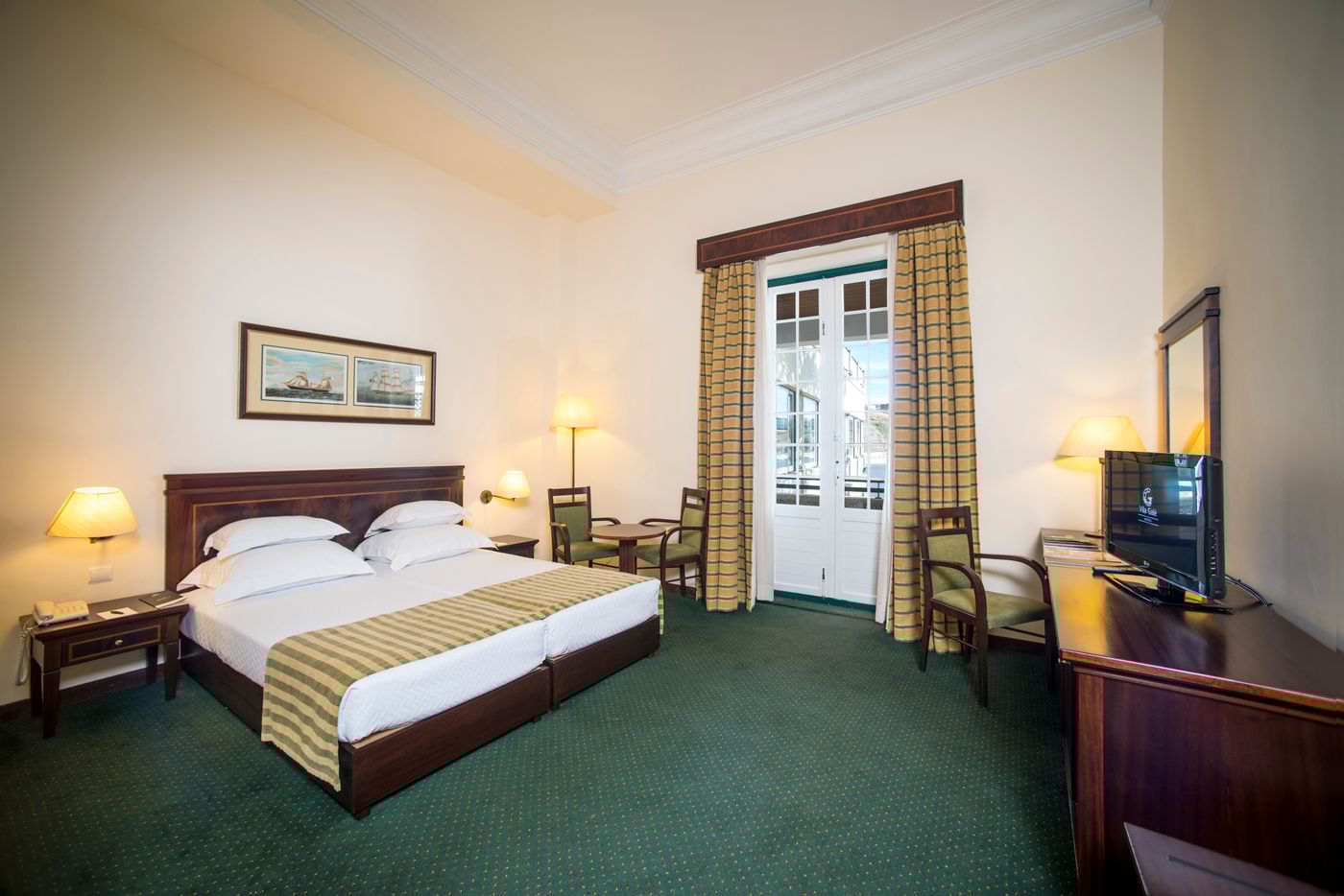 Vila-Gale-Ericeira-Room-7