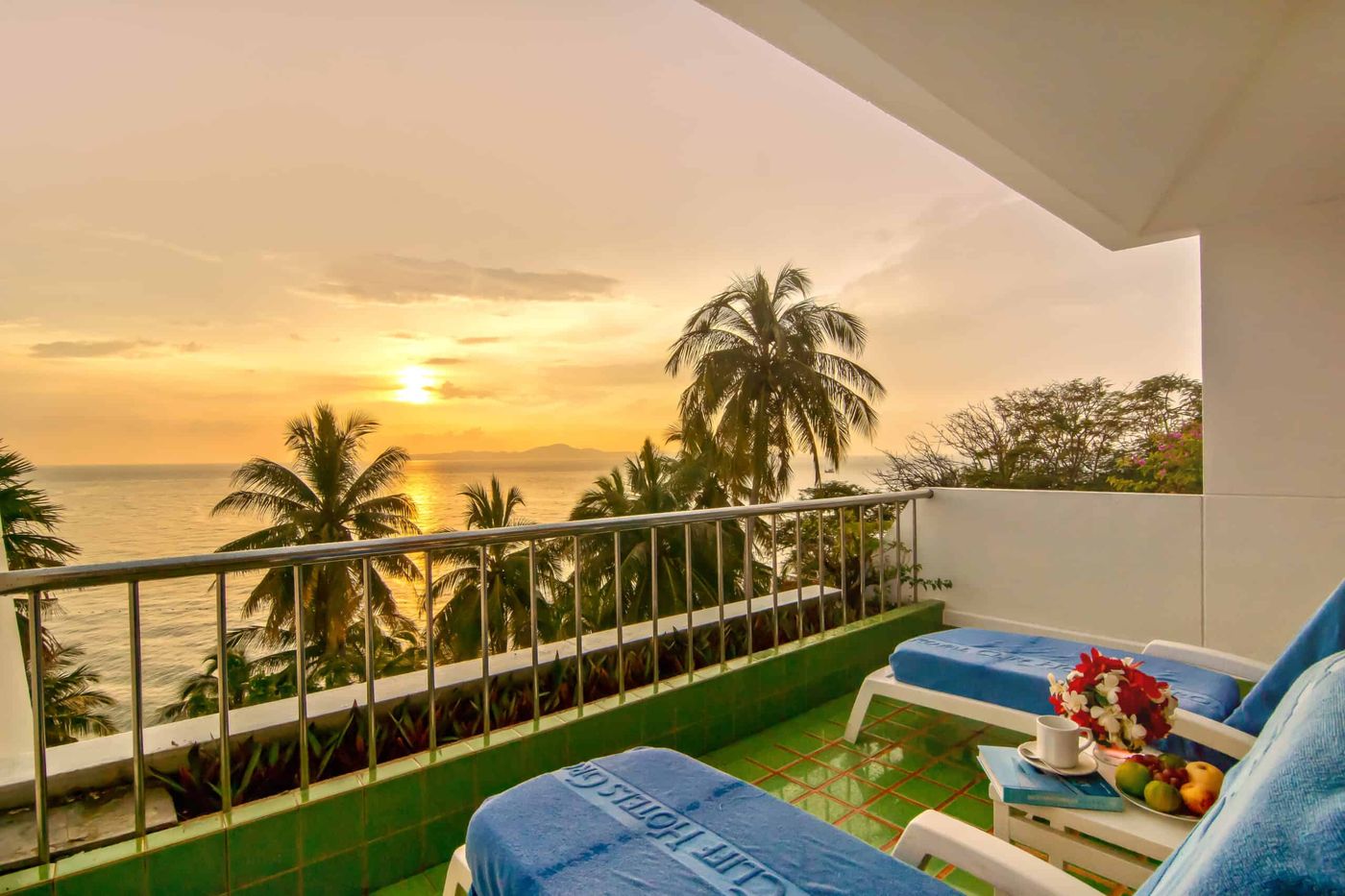 Royal Cliff Beach Terrace