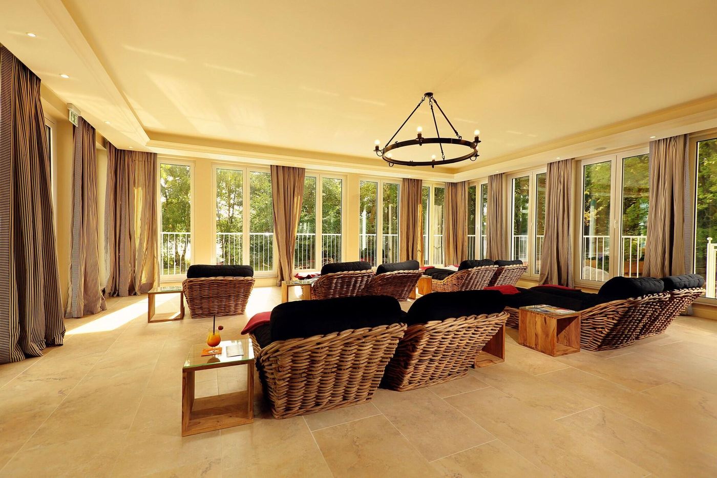 Inselhotel-Potsdam-Sports-and-Entertainment-5