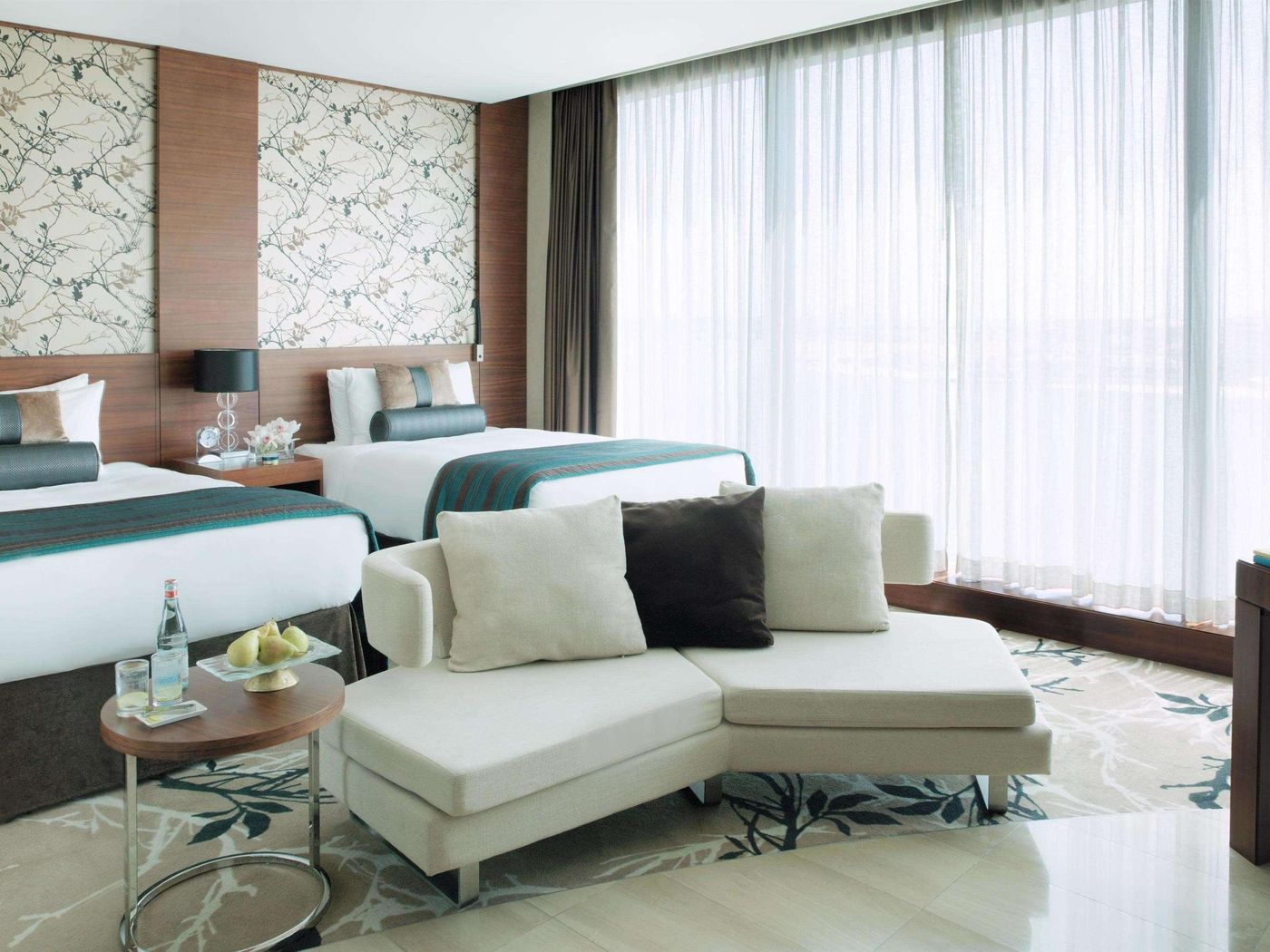 Fairmont-Bab-Al-Bahr-Room-30