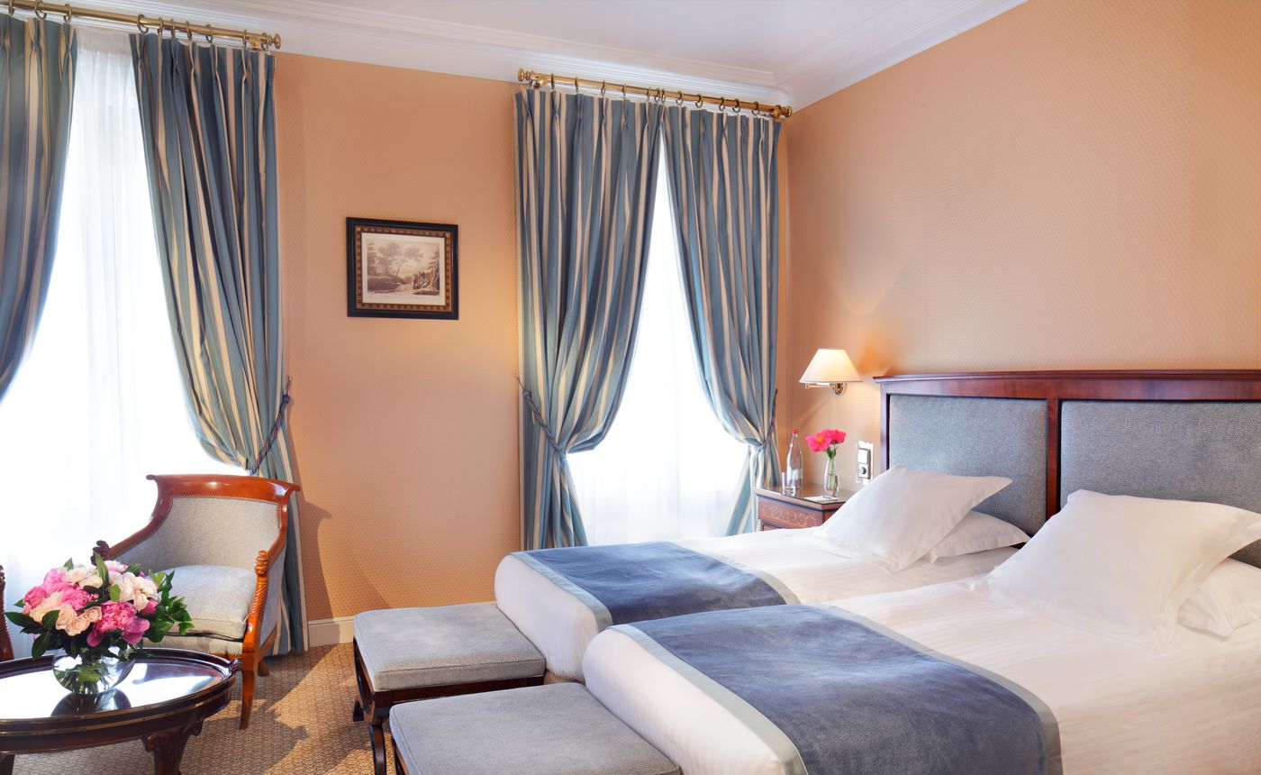 La-Demeure-Montaigne-Room-51