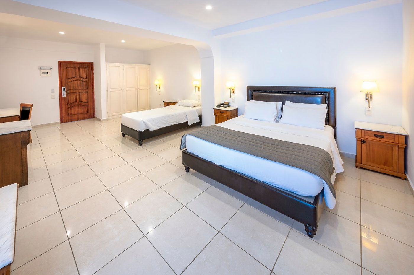 SMY-Mediterranean-White---Adults-Only-Room-49