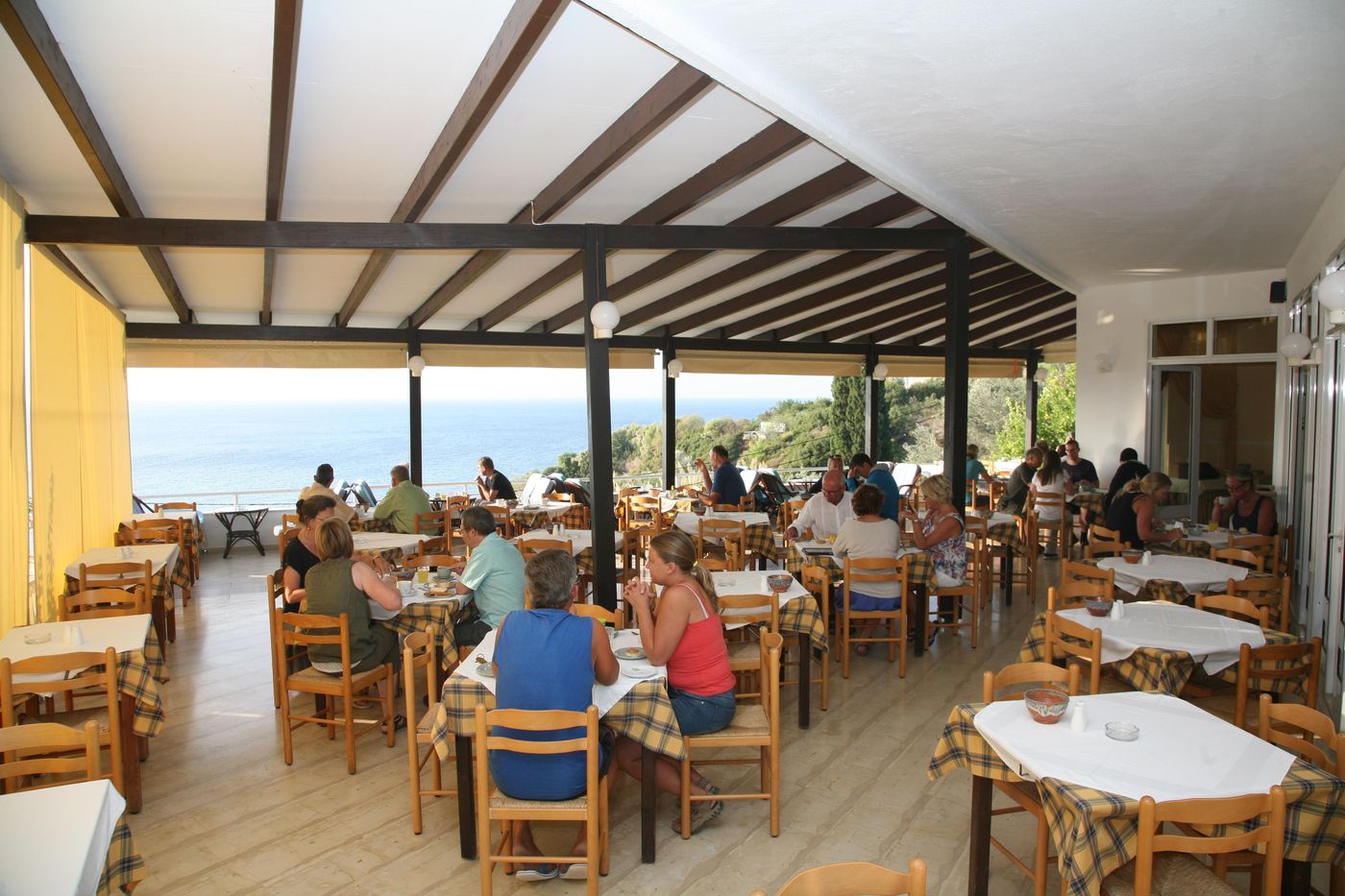 Glikorisa-Beach-Terrace-14