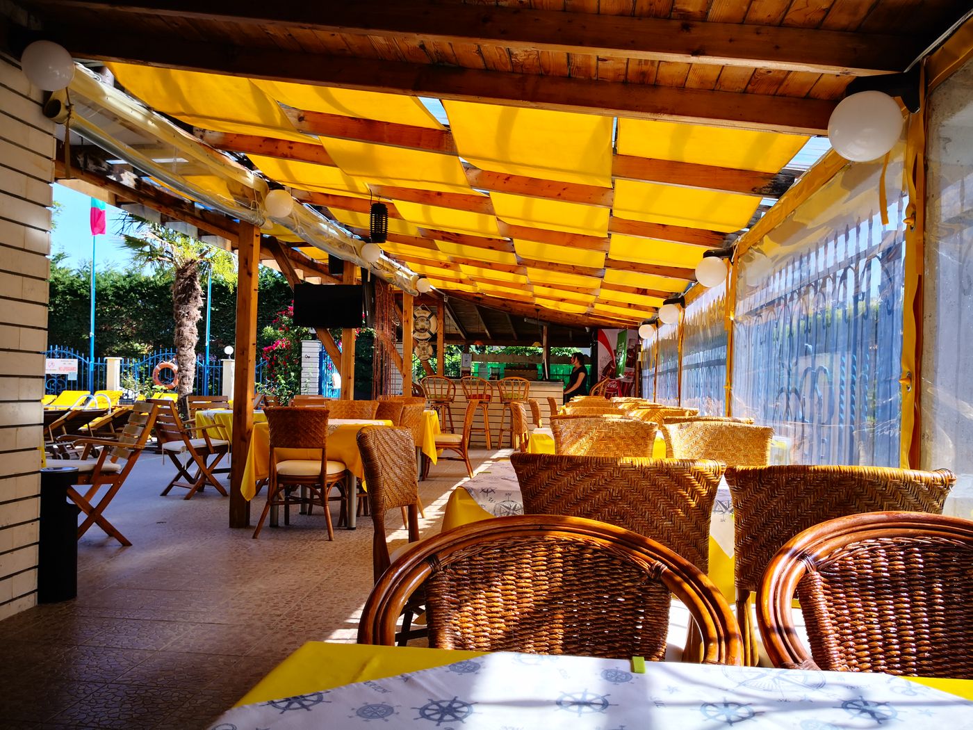 Bora-Bora-General-view-15