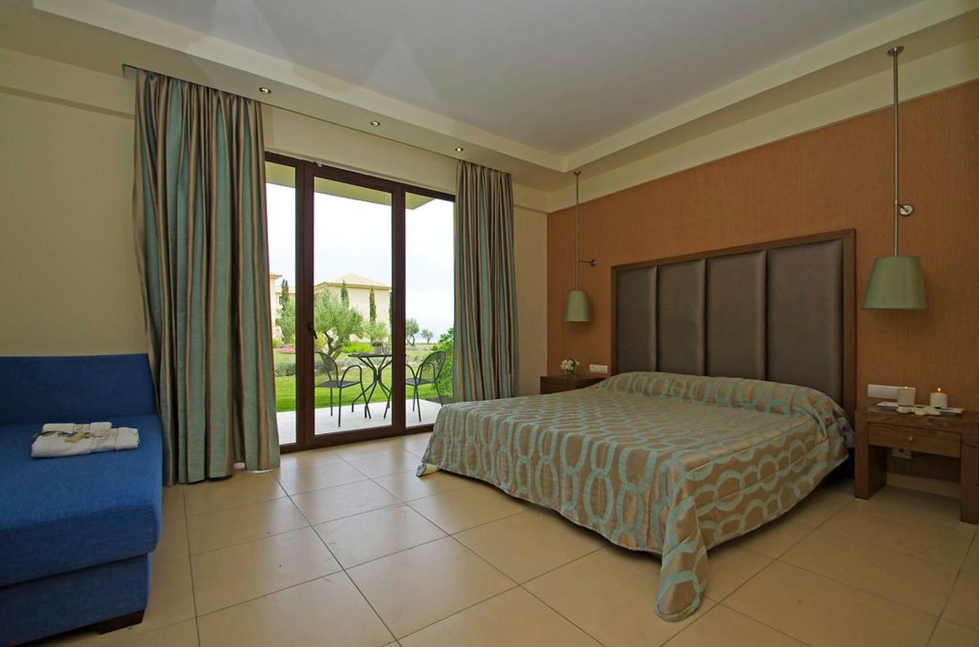 Mediterranean-Village-Room-30