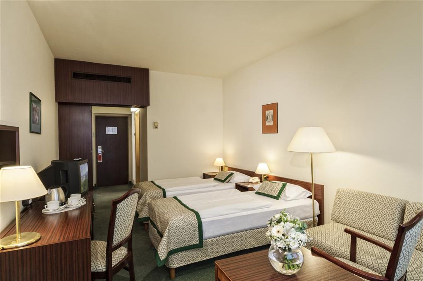 Danubius-Hotel-Hungaria-City-Center-Room-32