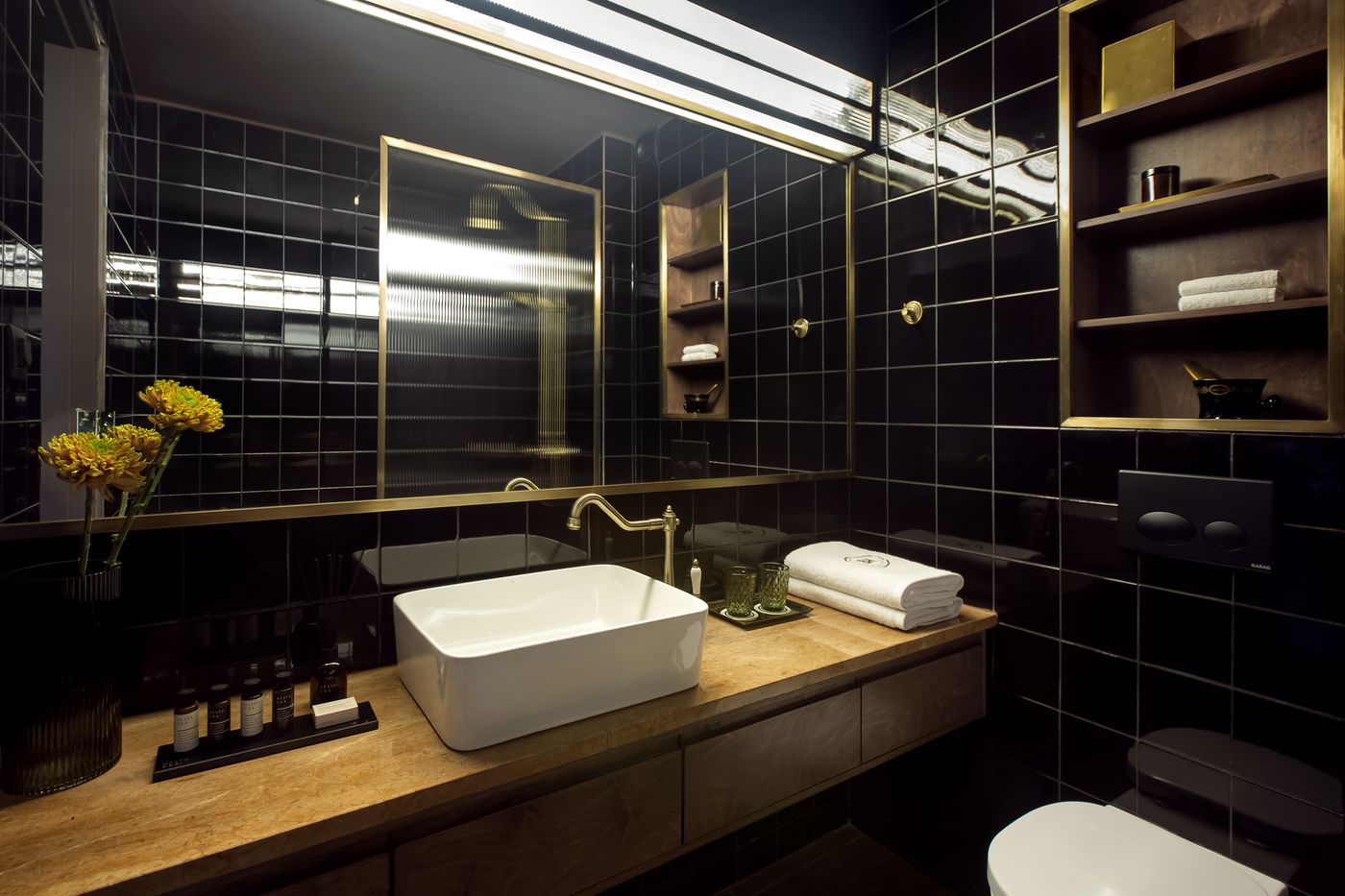 Brown-Acropol--a-member-of-Brown-Hotels-Room-32