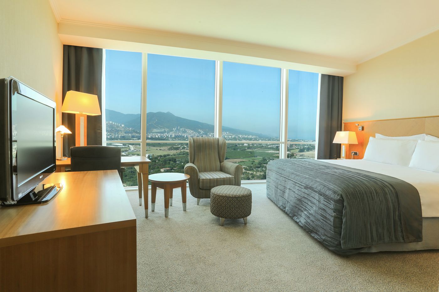 Wyndham-Grand-Izmir-Ozdilek-Room-19
