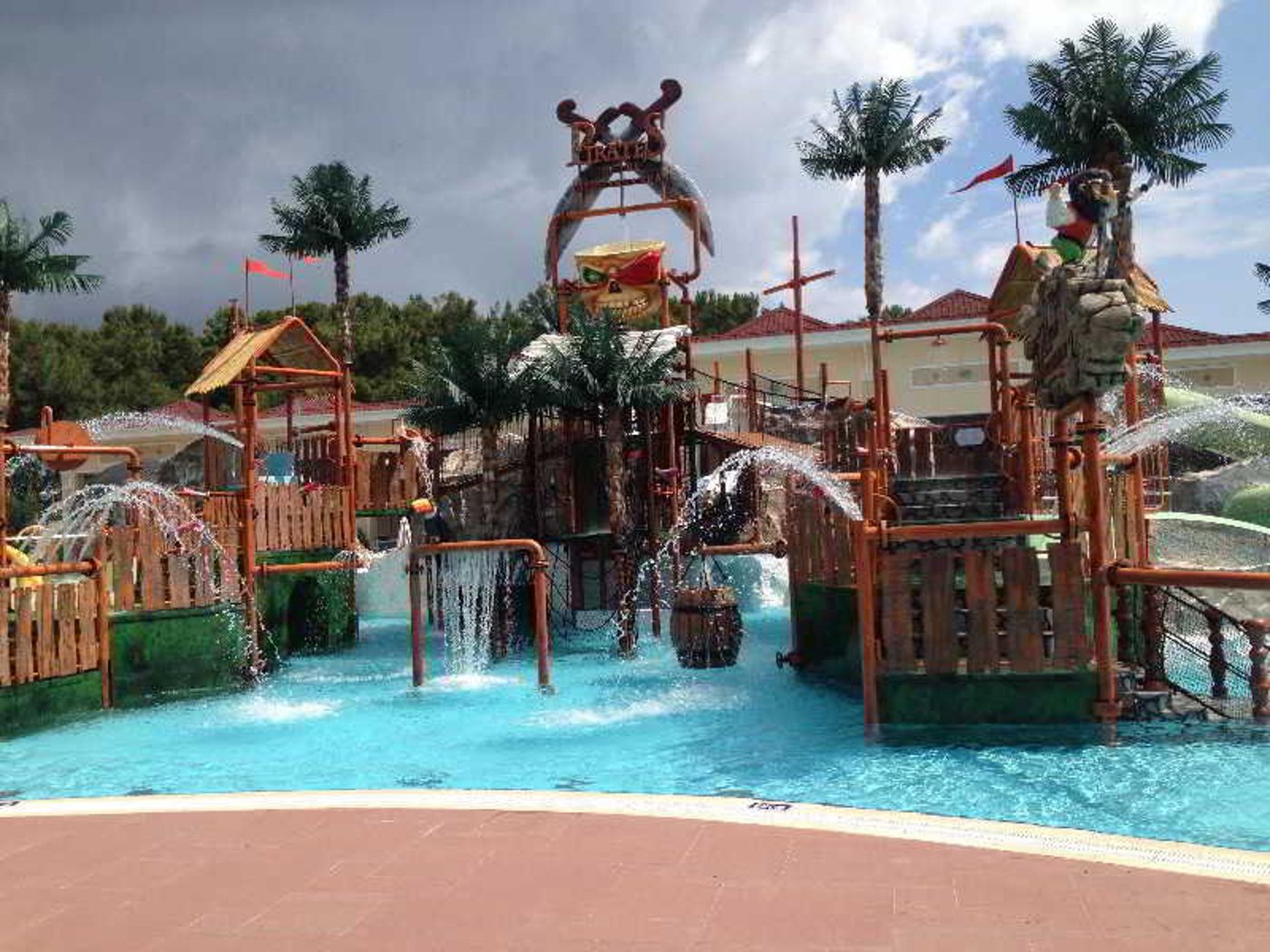 Long-Beach-Harmony-Pool-8