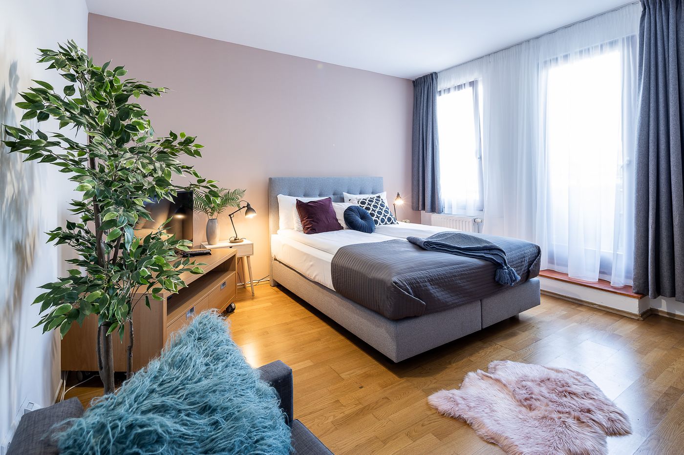 Vagabond-Downtown-Room-29